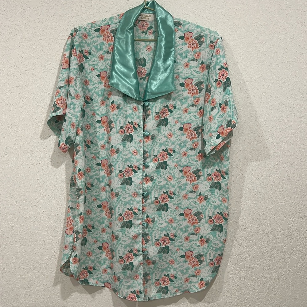 Victoria’s Secret vintage green pink floral pajama top